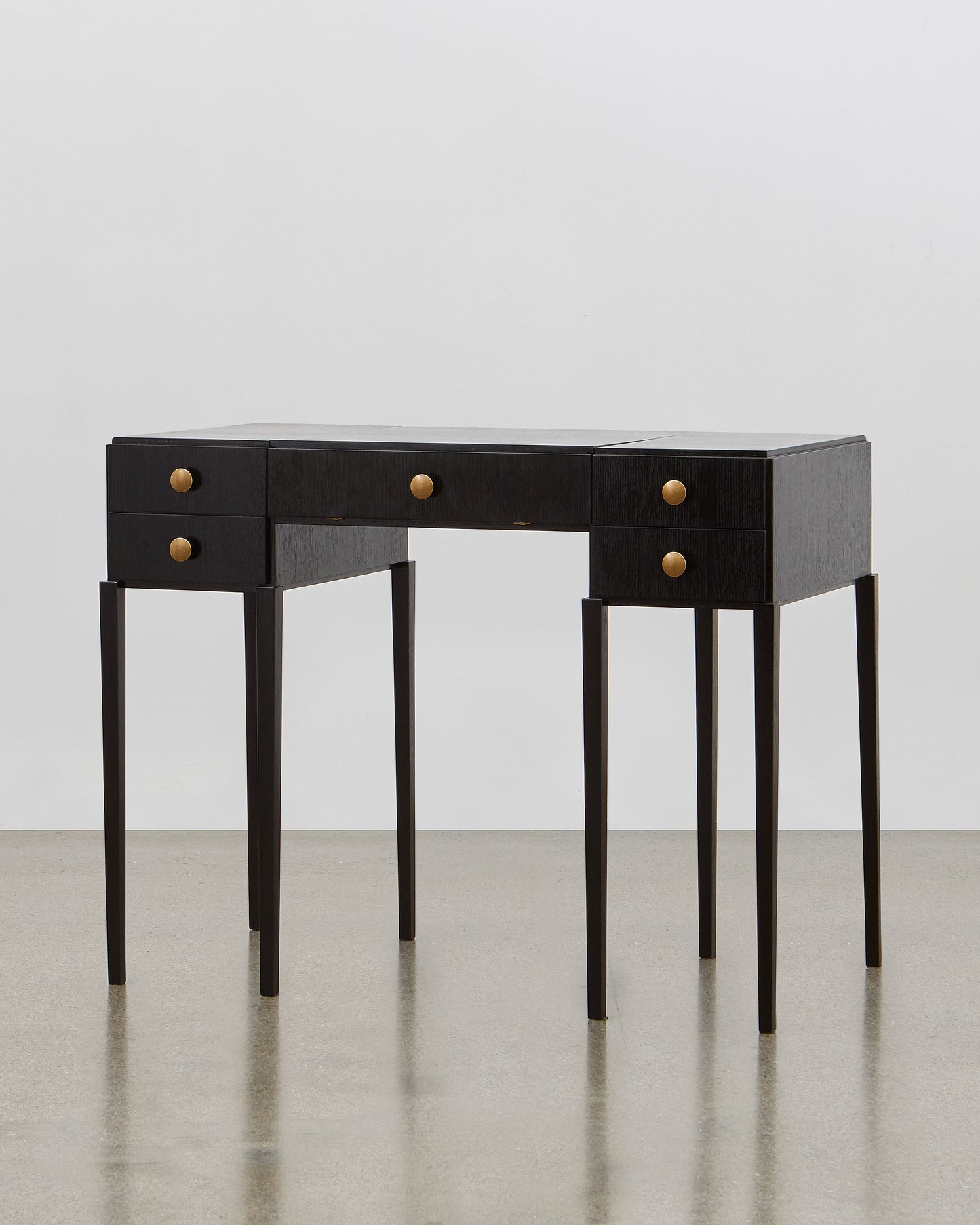 PH Dressing Table