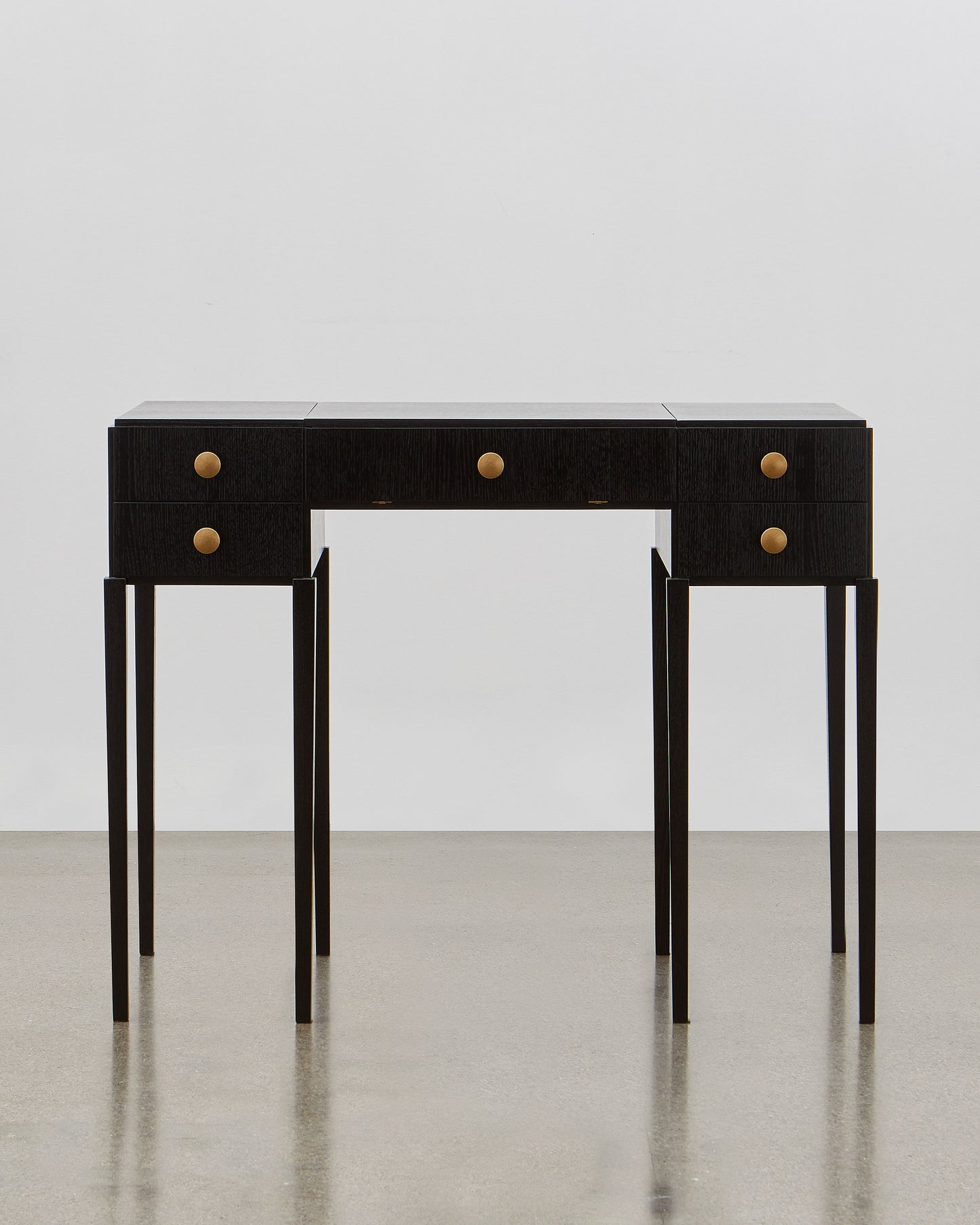 PH Dressing Table