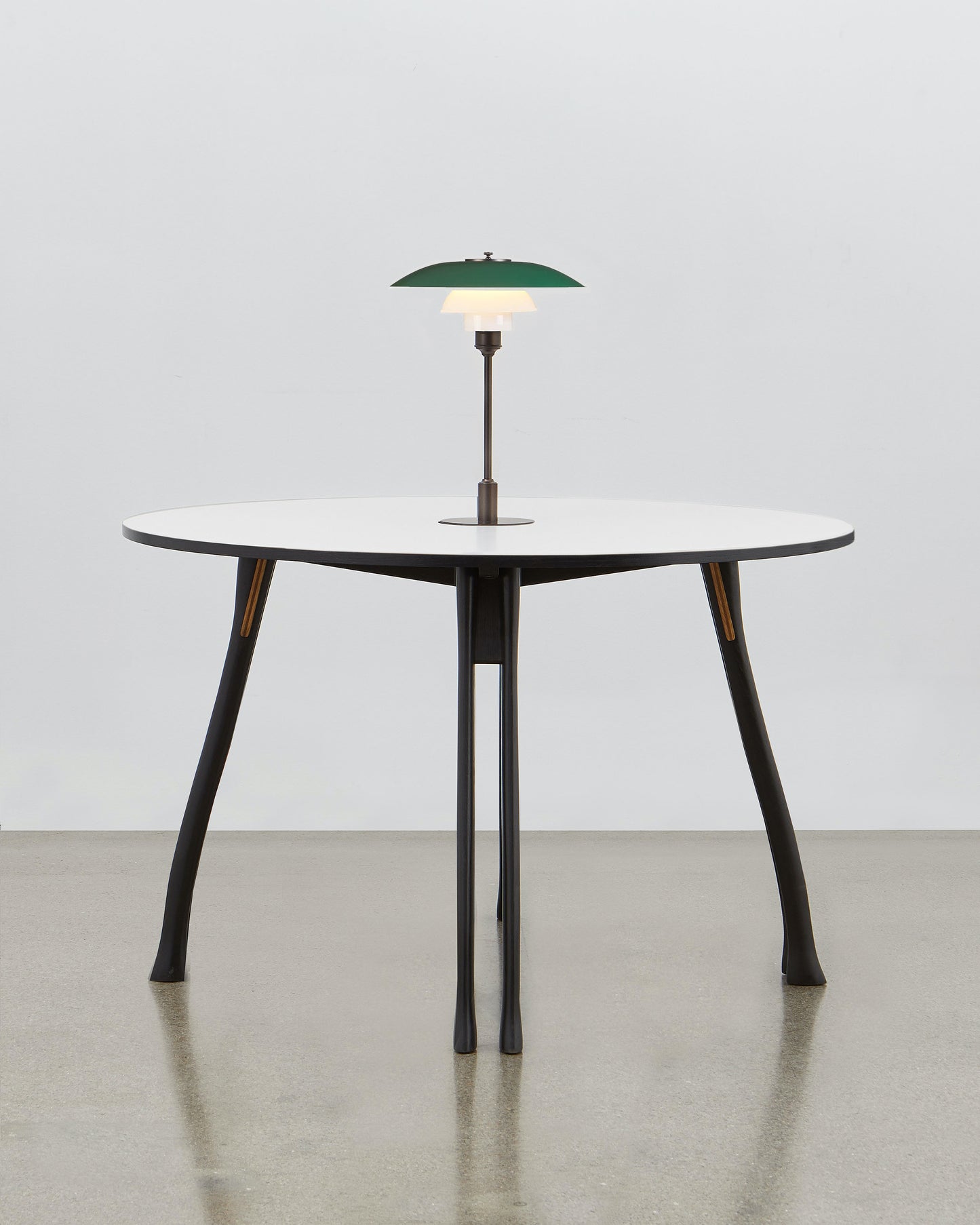 PH Axe Table