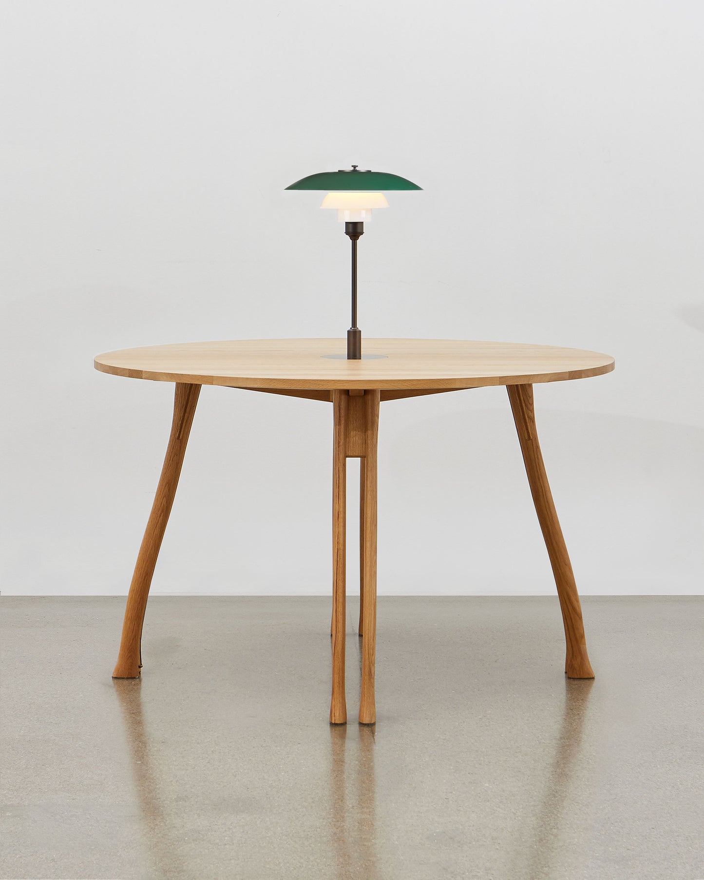 PH Axe Table